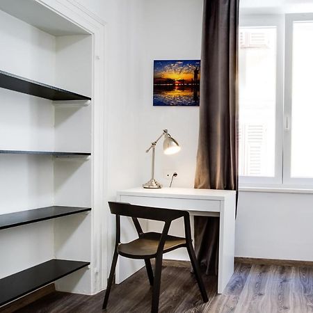 Divinity'S - Old Town Center Apartment ซาดาร์ ภายนอก รูปภาพ